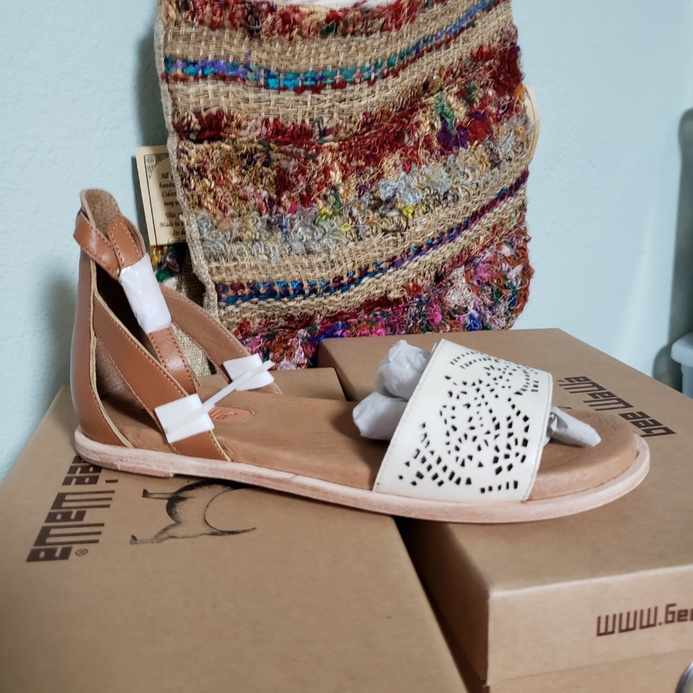 Anthropologie GeeWawa Miley Leather Sandals 8 NIB